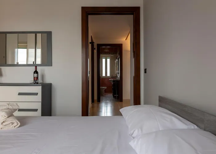 Saba's House * Naples